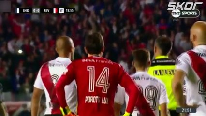 Kaleci kuralları unuttu