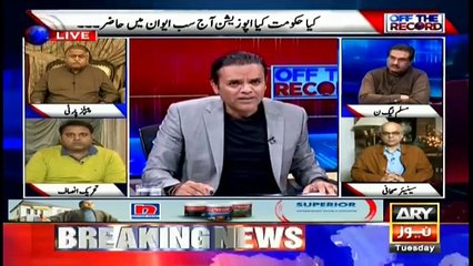 Imran Khan Ke Gun Gane Par Kashif Abbasi Ne Fawad Chaudhry Ko Live Show Mein Ragad Diya