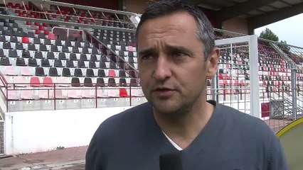 L'entraîneur du FC Martigues Jean-Luc Vannuchi avant la venue de Niort