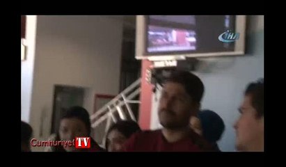 Maaşlarını alamayan sağlık çalışanları iş bıraktı
