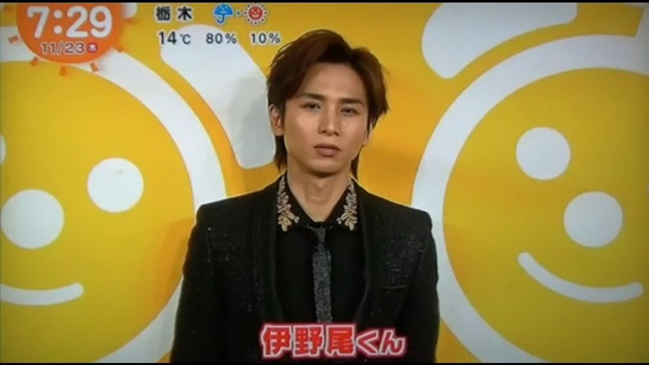 堂本光一　　　　　後輩たちの愛にタジタジ　　　中山優馬　