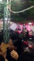 Cơn mưa lớn khiến hàng trăm người đang ăn cỗ cưới phải chạy tán loạn ở Thành phố Hồ Chí Minh