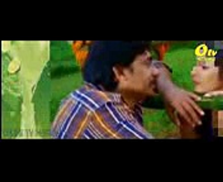 ১০ বছর পর চিত্রনায়ক মান্নার প্রযোজনার সিনেমা, লাইভে মান্নার স্ত্রী শেলী যা বললেন  manna news update