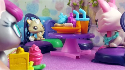 Minişler: Tuhaf Bakıcı Teyzem | LPSEM miniş videoları