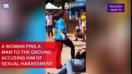 Người phụ nữ phơi ngực tấn công “yêu râu xanh” ngay giữa đường phố Brazil