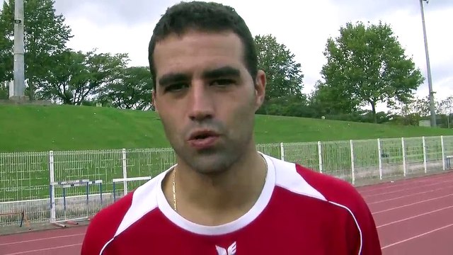 Le milieu de terrain du FC Martigues Christophe Freitas