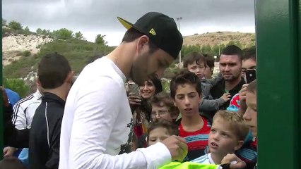 André Pierre Gignac a signé des autographes cet après-midi à Sausset les Pins