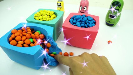 Kinetic sand Rainbow Candy Car Mad Mattr Candy M&M video for Kids