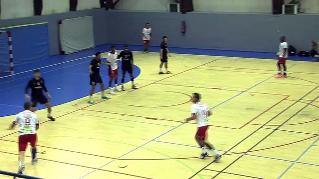 Châteauneuf Handball co-leader de Nationale 2 : Pourvu que ca dure pour Malik Hoggas
