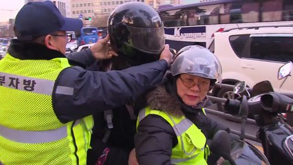 "지각생 막아라"...수험생 긴급 수송 작전 / YTN