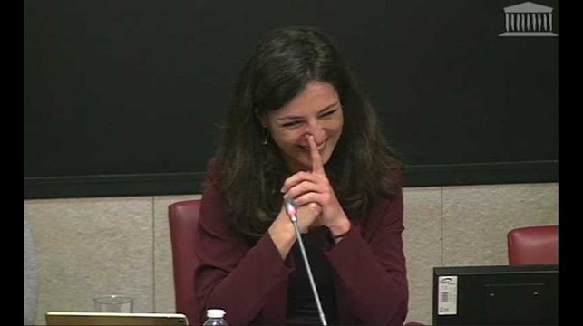 Le fou rire de la députée Coralie Dubost qui évoque l'aquaponie