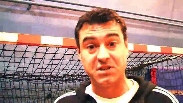 Mathieu Turmo l'entraîneur adjoint du Martigues Handball avant la venue de Saintes