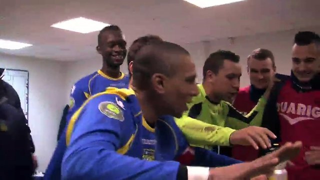 La joie des joueurs de l'US Marignane après la victoire face à Rodez 3-0