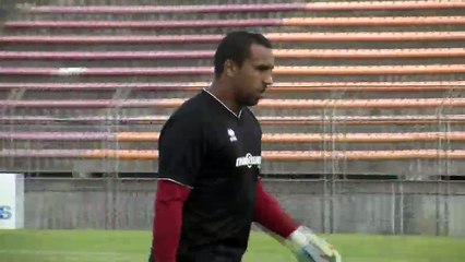 Le portier du FC Martigues Samir Kouakbi a stoppé encore un pénalty à Turcan