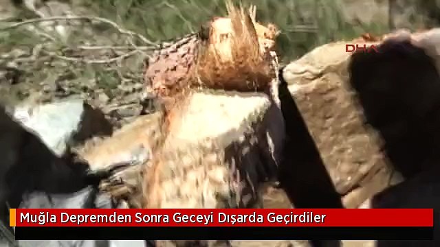 Muğla Depremden Sonra Geceyi Dışarda Geçirdiler