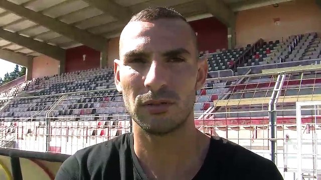 Le défenseur du FC Martigues Medhi Messaoudi