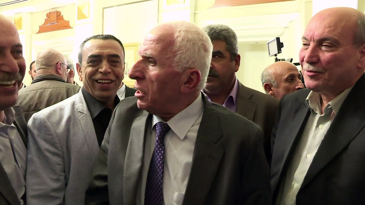 Grupos palestinos querem eleições até final de...