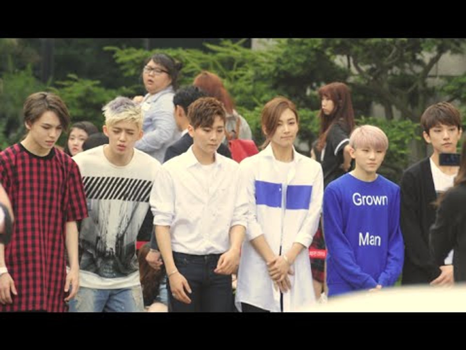 150529 SEVENTEEN arriving at Music Bank @kpopMap