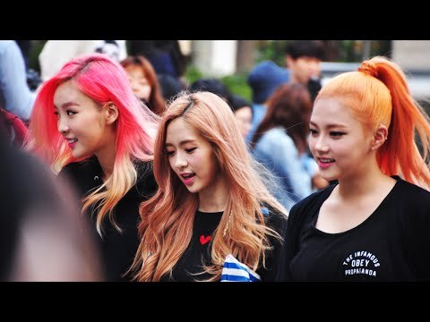 150911 2EYES arriving at Music Bank @Kpopmap