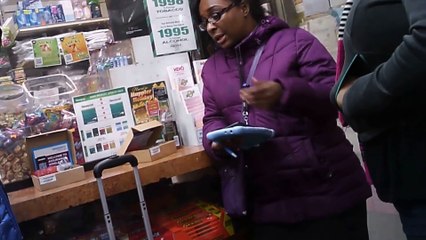 LAST CHANCE TO GET OBAMA PHONES AT DETROIT GAS STATION