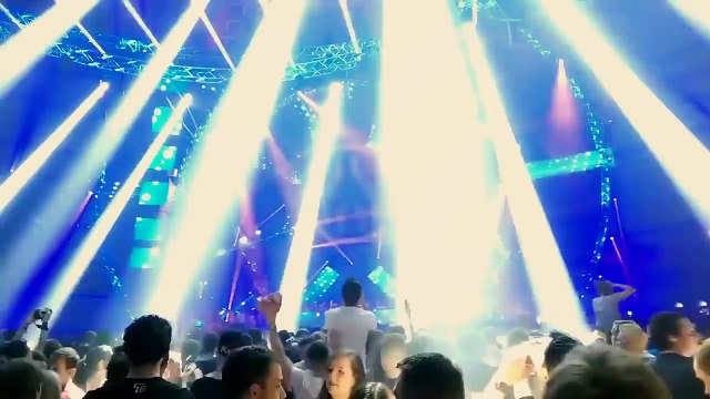 DJ HOUSE MUSIC REMIX 2017 BREAKBEAT DJ MIXED (OFFICIAL MUSIC VIDEO)