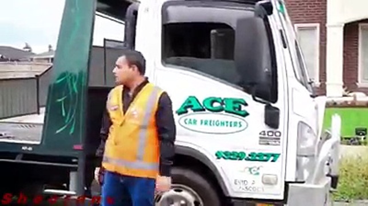 sexy and funny video open car