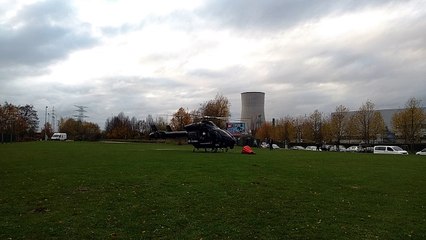 Incendie de l'usine Milcamps: un hélico pour mesurer la toxicité des fumées