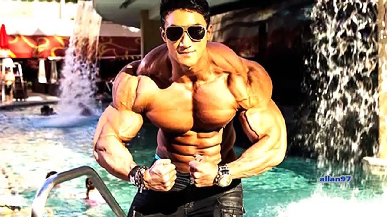 Hwang Chul Soon and Calum Von Moger - ASIAN MONSTER vs AMERICAN MONSTER