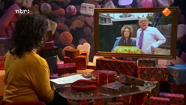 Sinterklaasjournaal 2017 - Hulpsinterklazen krijgen LES en Zielepiet WEER Zielig?! - Aflevering 10