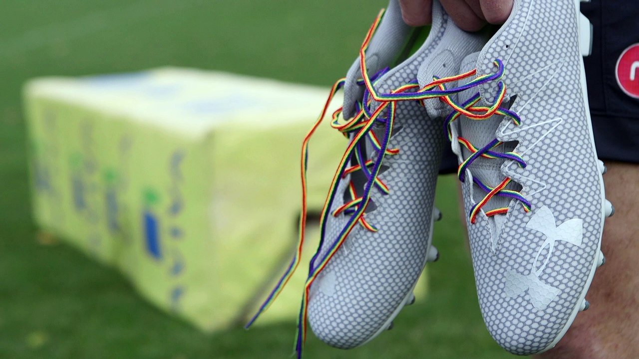 Wasps' James Haskell & Aviva Premiership support Stonewall Rainbow Laces