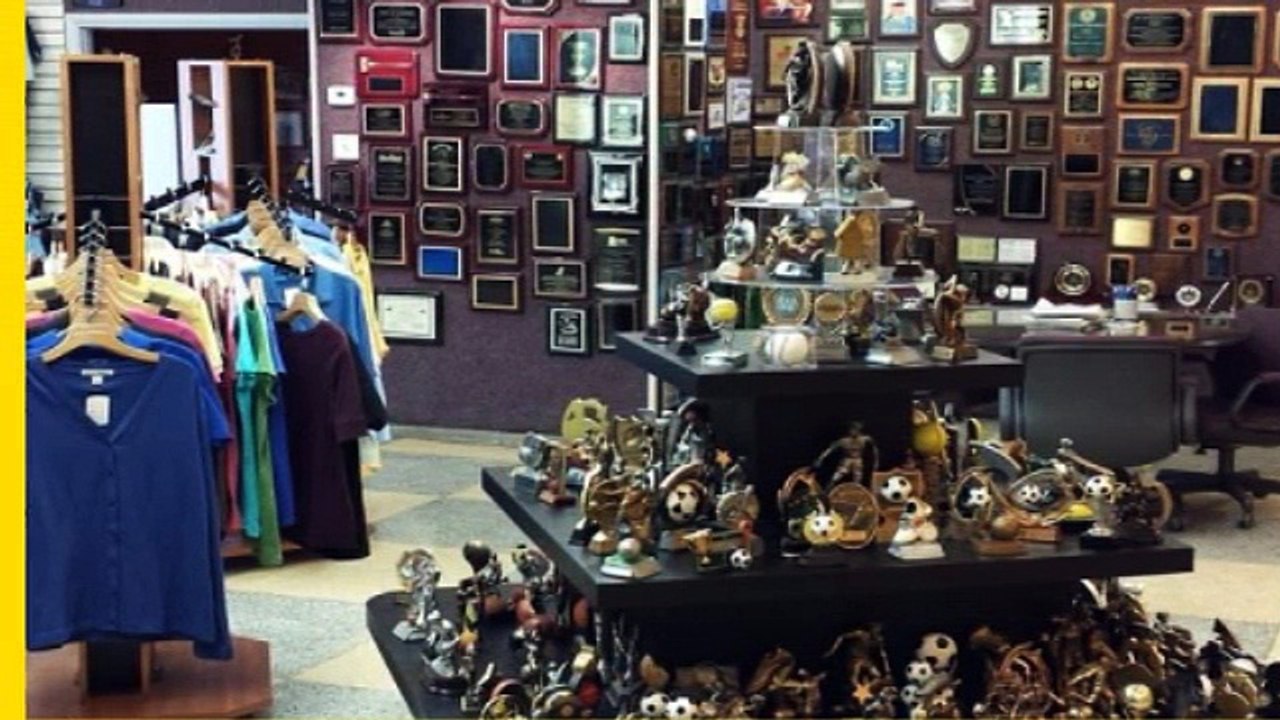 Custom Trophies Albany, NY | (518) 235-6362