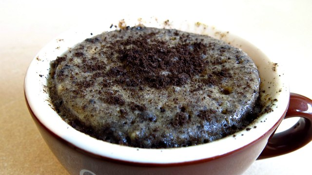 COOKIES & CREAM MUG CAKE RECIPE