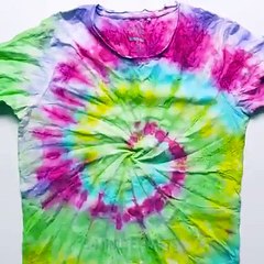 4 Ways to decorate your boring T-shirt