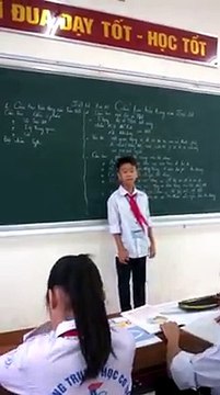 Nam sinh cấp 2 cover với phong cách Sơn Tùng MTP