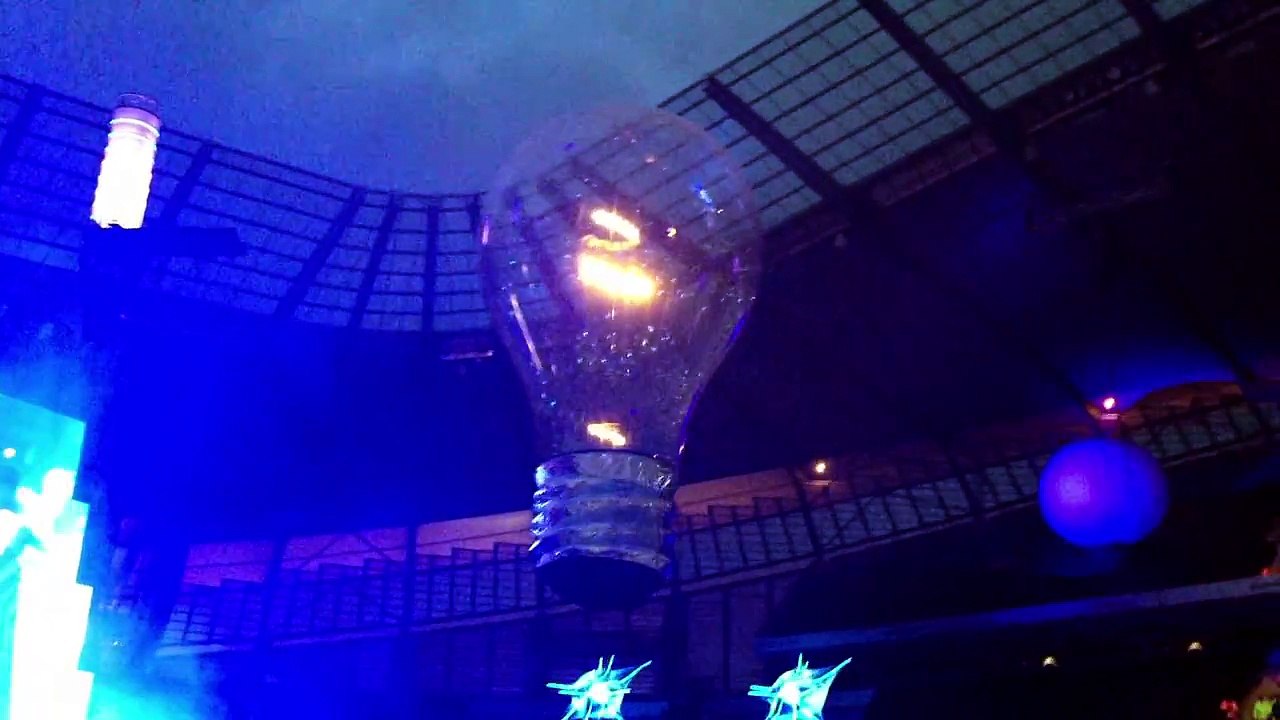Muse - Blackout, Manchester Etihad Stadium, 06/01/2013