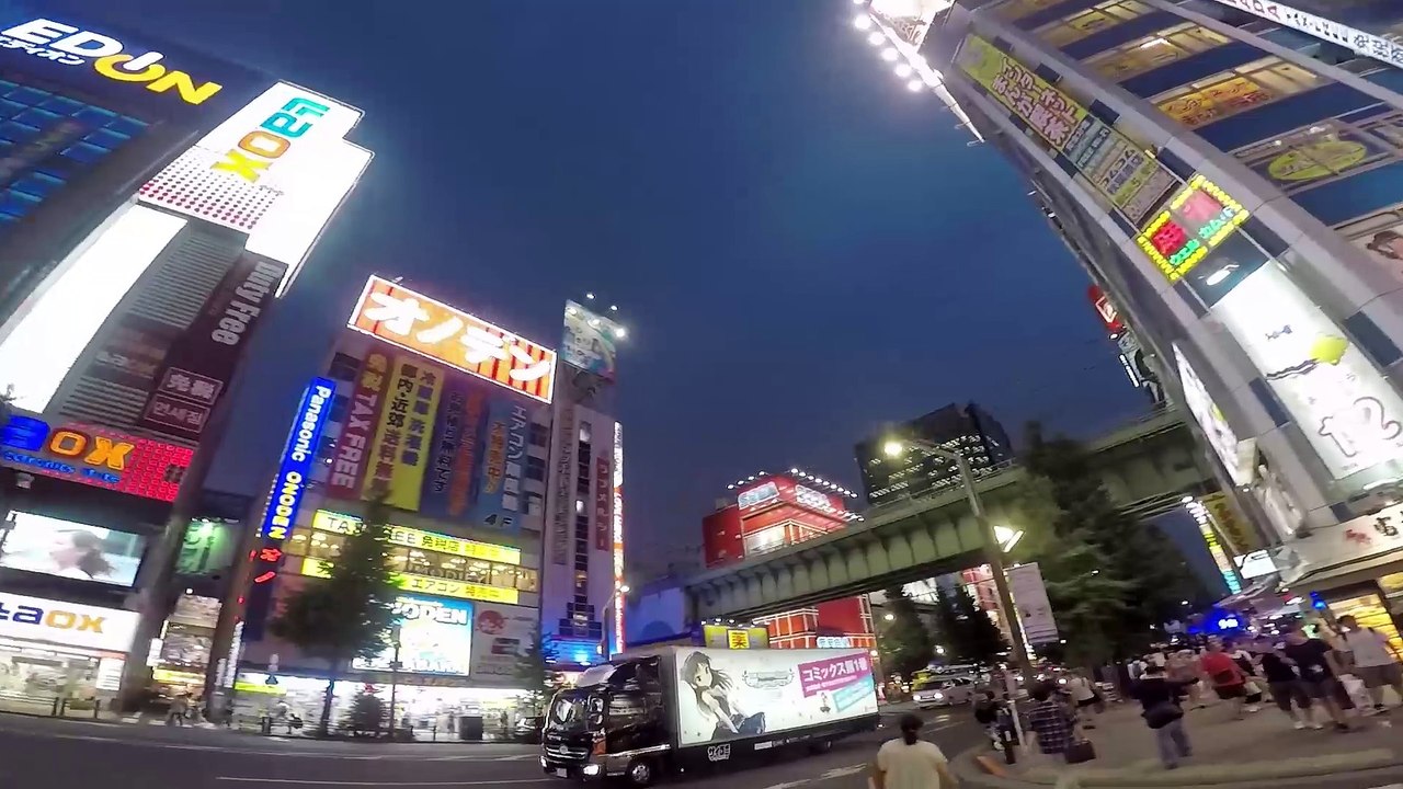 Japon Episode 15 Tokyo Pikachu Festival