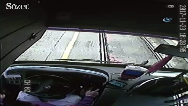 Yolcu dehşeti otobüs kamerasına yansıdı
