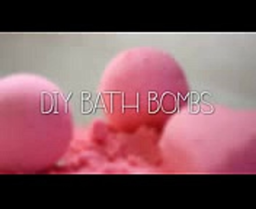 How To Make Bath Bombs  DIY Bath Bomb Recipe