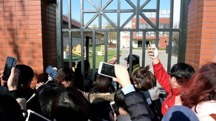 China investiga creche por ‘marcas de injeções’ em crianças