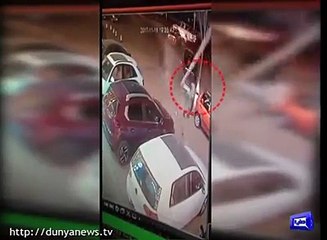 Lucky Man Survive Twice From Death Just in 4 Seconds