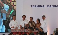 Cihuy... Jokowi Resmikan Bandara Silangit Berbasis Digital