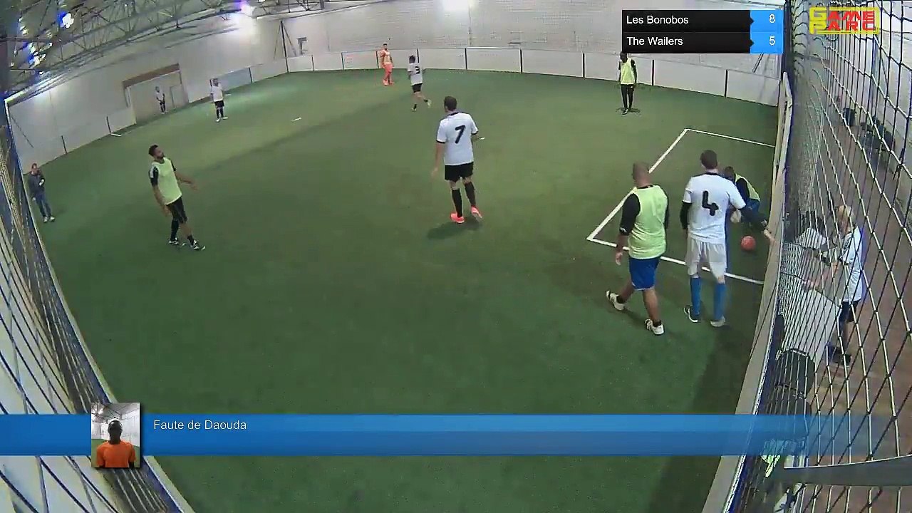 Faute de Daouda - Les Bonobos Vs The Wailers - 23/11/17 20:00 - LIGUE 1 - Poitiers Game Parc