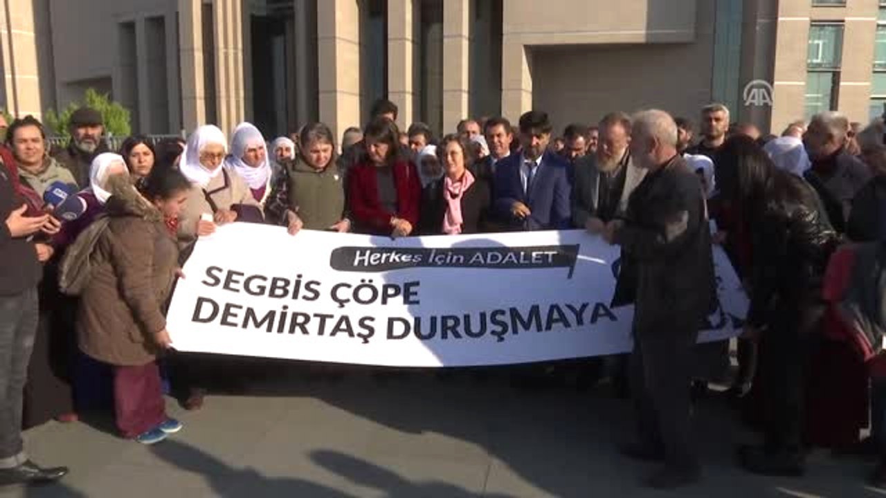 Demirtaş'ın "Alenen Hakaret" Davasında Birleştirme Kararı