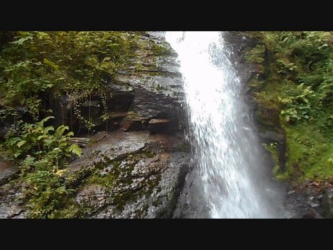 Cascade de Juzet – Bagnères de Luchon – Tourisme Pyrénées – Haute Garonne – Montagne Vacances Vlog