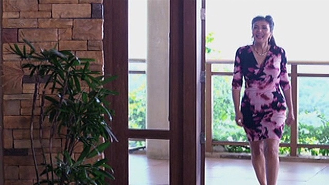 20171116-wildflower_Helena, pinakain ng ahas si Lily