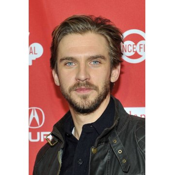 Enrique Iglesias - SUBEME LA RADIO feat. Descemer Bueno, Zion & Lennox (Tour Video)