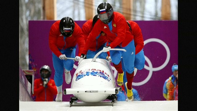 МОК лишил медалей российских спортсменов