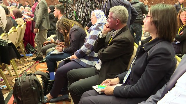 فوز الحزب الحاكم وحليفه في الانتخابات المحلية في الجزائر