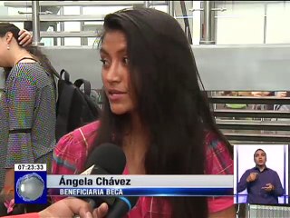 600 mujeres reciben becas por parte de la Secretaria de Educación Superior