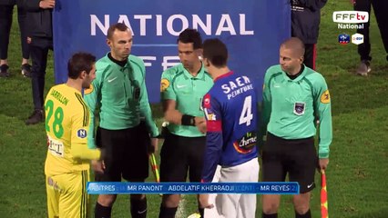 Le deuxième coup franc de RICHETIN est capté par KEDE.
